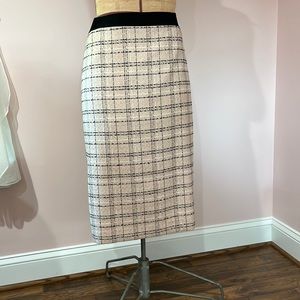 Liz Claiborne Wool-like Lined Pencil Skirt in Pink/Black Plaid